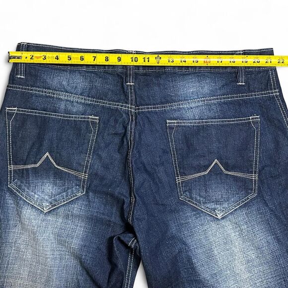 Avirex Men's Blue and‎ Green Shorts - Picture 6 of 8